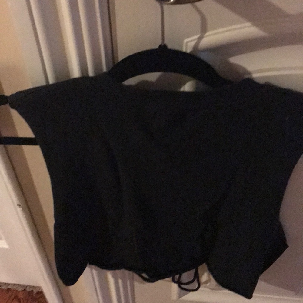 Top - Picture 3 of 4